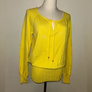 💛Cache Yellow Top💛